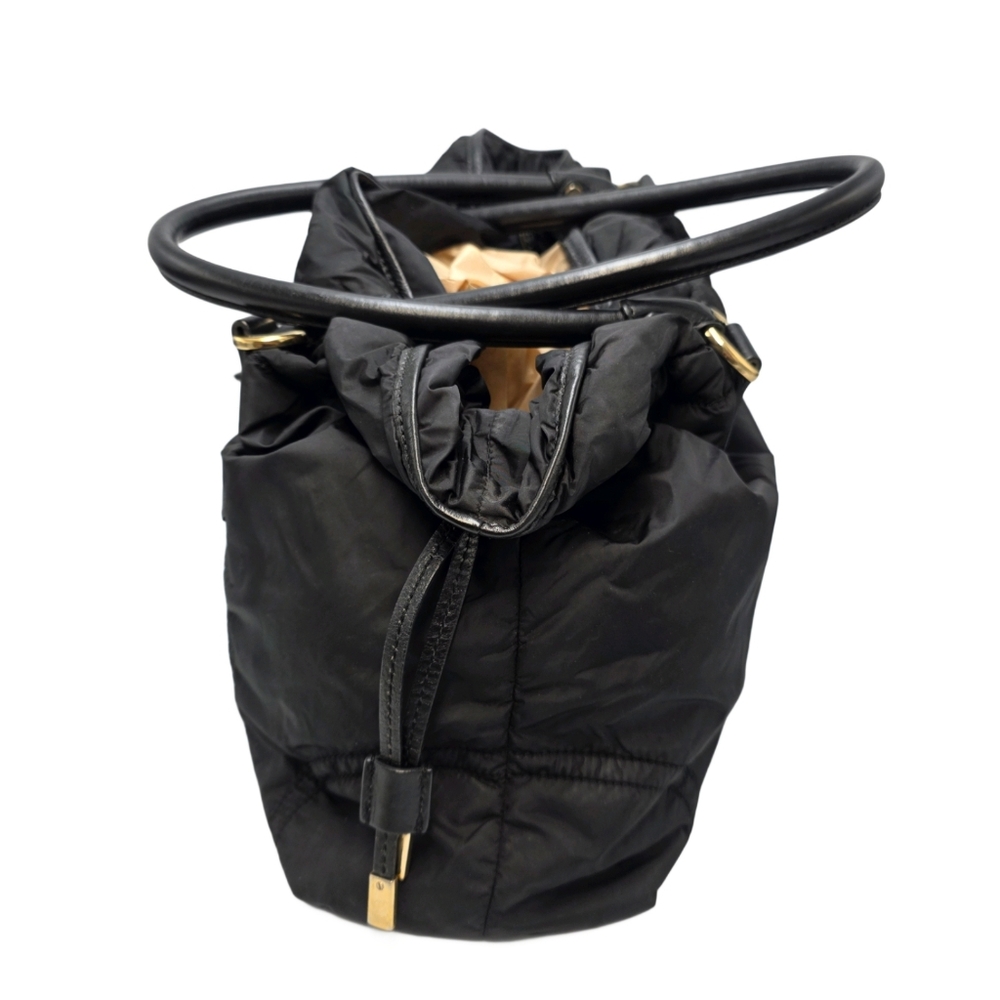 Tod's Black Nylon Puffer Tote Bag OD 18 – Leather Trim & Gold Hardware - Picture 4 of 8